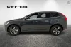 Volvo XC60 D4 AWD R-Design aut Lasikatto / 2 renkaat / m-lii Thumbnail 5