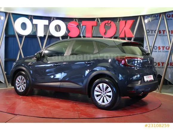 Renault Captur 1.3 TCe Joy Image 2